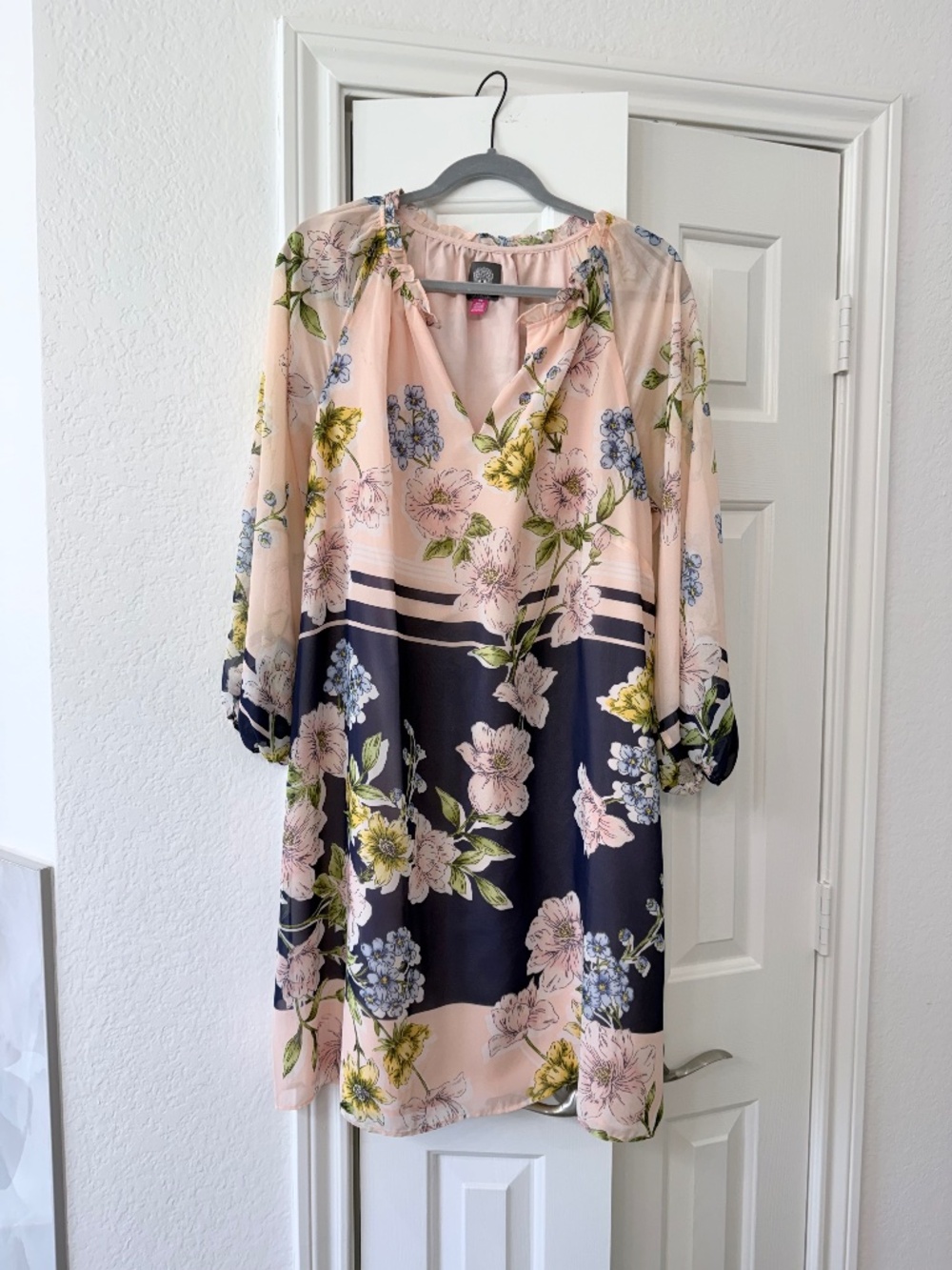 Vince Camuto Knee Length Dress - 14W